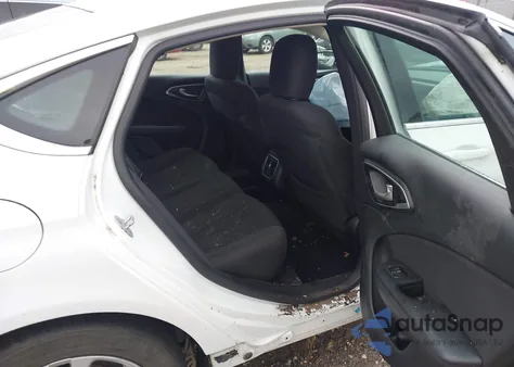 2016 Chrysler 200 Limited from USA, damaged, VIN 1C3CCCAB2GN122639